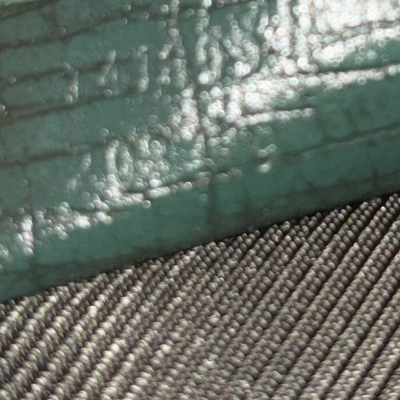 Gucci Brown Monogram Women's Bag - Picture 8 of 8